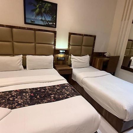 M E R I T O N Hotel T-2 Мумбай Екстериор снимка